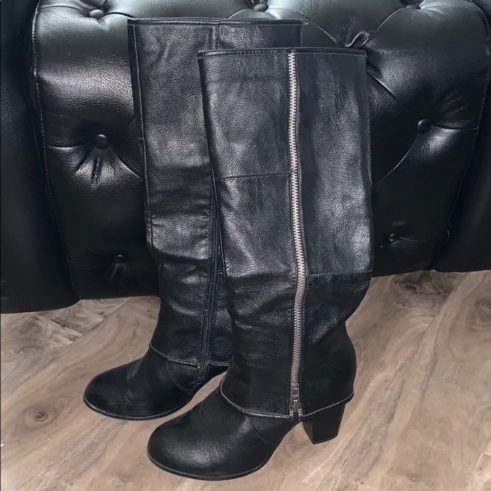 Black knee high boots